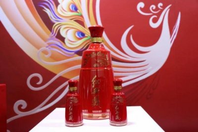 ​西凤酒七彩价格表(西凤酒价格表50度)