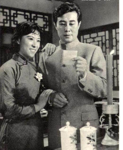 86岁王心刚近照曝光，照顾患重病妻子足足5年，如今已满头白发
