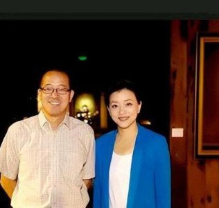 ​俞敏洪妻子照片（俞敏洪的婚史）