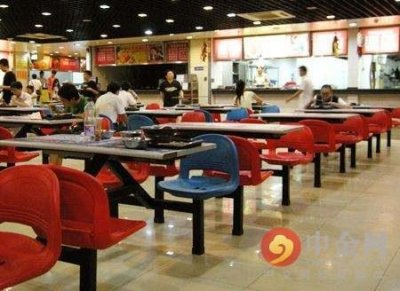 ​男子破解食堂饭卡 涉嫌盗窃罪已被刑事拘留