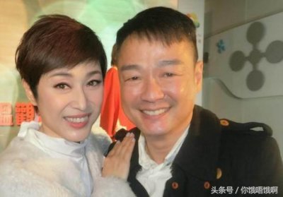 ​陈法蓉晒年轻旧照 郑伊健王喜赵学而年轻的照片 满满都是回忆