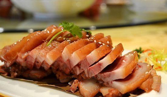 香糯可口的猪头肉为什么有的人却不能吃？