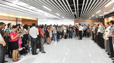 ​邵晓峰《从耶鲁大学到国家画院》首发式暨精品展开幕