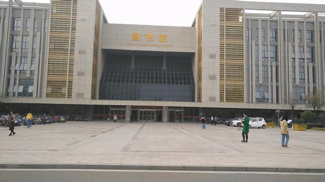 各高校图书馆你喜欢哪一个(美翻了大学之大)(91)