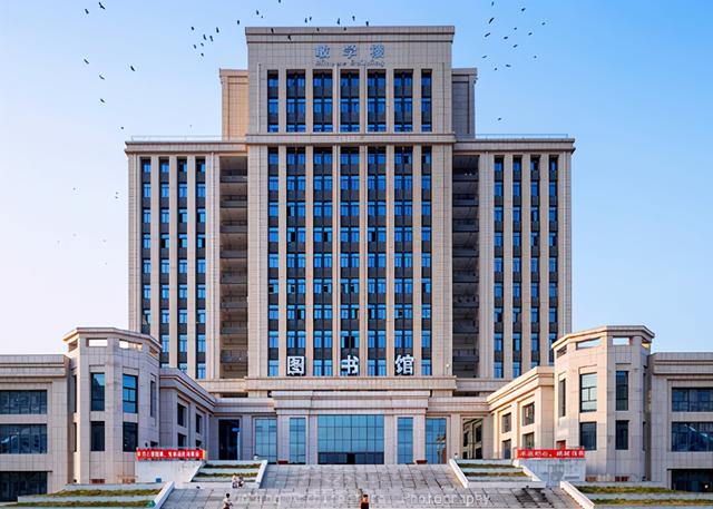 各高校图书馆你喜欢哪一个(美翻了大学之大)(88)