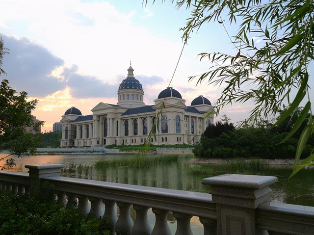 各高校图书馆你喜欢哪一个(美翻了大学之大)(9)