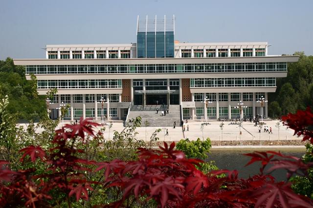 各高校图书馆你喜欢哪一个(美翻了大学之大)(36)