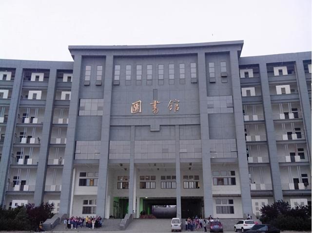 各高校图书馆你喜欢哪一个(美翻了大学之大)(77)