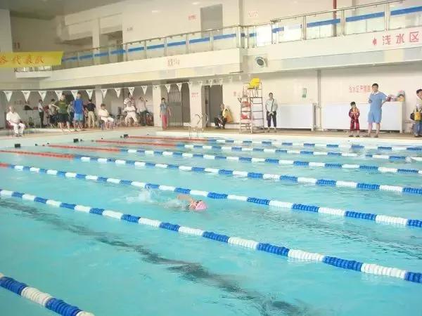 上海没有好的游泳池吗(降温都是骗人的)(10)