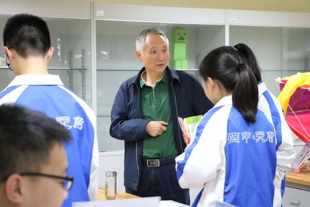 成都石室最好的校区(靠实力和成绩说话的石室天府)(18)