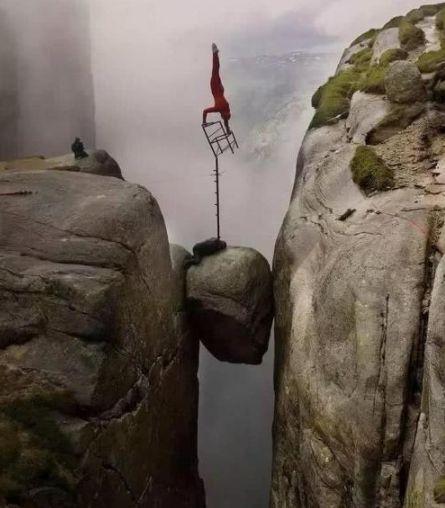 世界上妙不可言的石头，最神奇的一个在中国，可屹立千年不倒