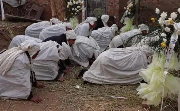 头七祭是什么意思 (祭拜头七要说什么)-图4 头七祭是什么意思 (祭拜头七要说什么)-图4