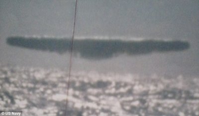 美军潜艇“海参号”(USS Trepang SSN 674)摄于1971年的UFO照片惹热议