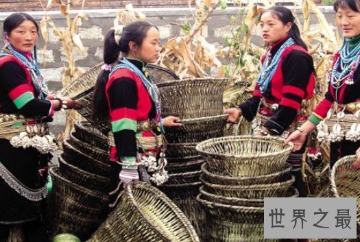 中国人数最少的民族,珞巴族