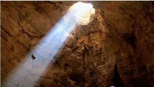 世界上最深的洞穴——库鲁伯亚拉洞穴