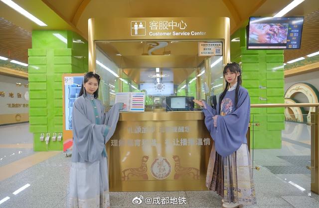 成都地铁3号线出口(成都地铁7号线荣获詹天佑奖)(8)