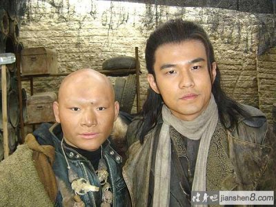 余辛,中国“最小大力士”