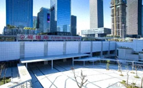 亚洲最大的地下高铁站,深圳福田站