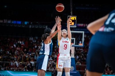中国女篮击败法国女篮,晋级世界杯四强