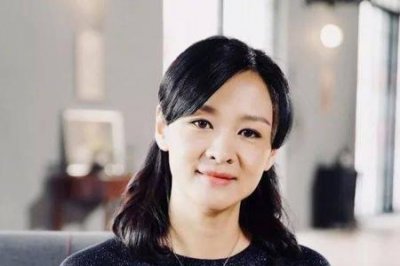 ​央视李小萌多高