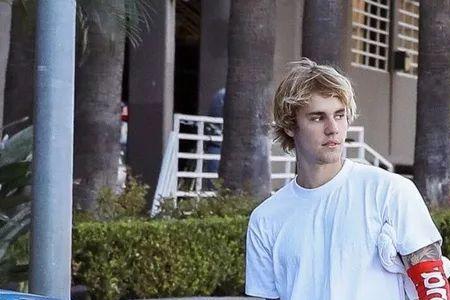 贾斯汀比伯巅峰时期有多火