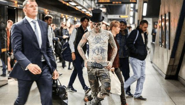 欧美浑身都是纹身男网红去世(僵尸男孩自杀身亡)(6)