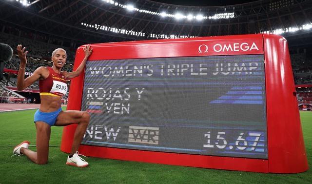 罗哈斯三级跳多高(三级跳世界纪录多少米)(图2) 罗哈斯三级跳多高(三级跳世界纪录多少米)(图2)