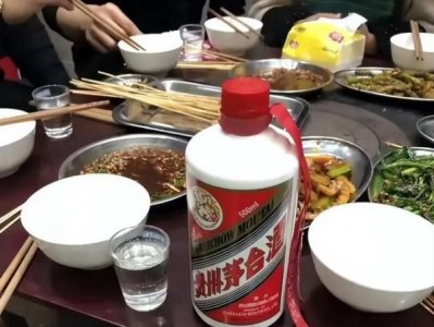 ​茅台原浆2斤装瓷瓶装(茅台原浆封坛酒价格)