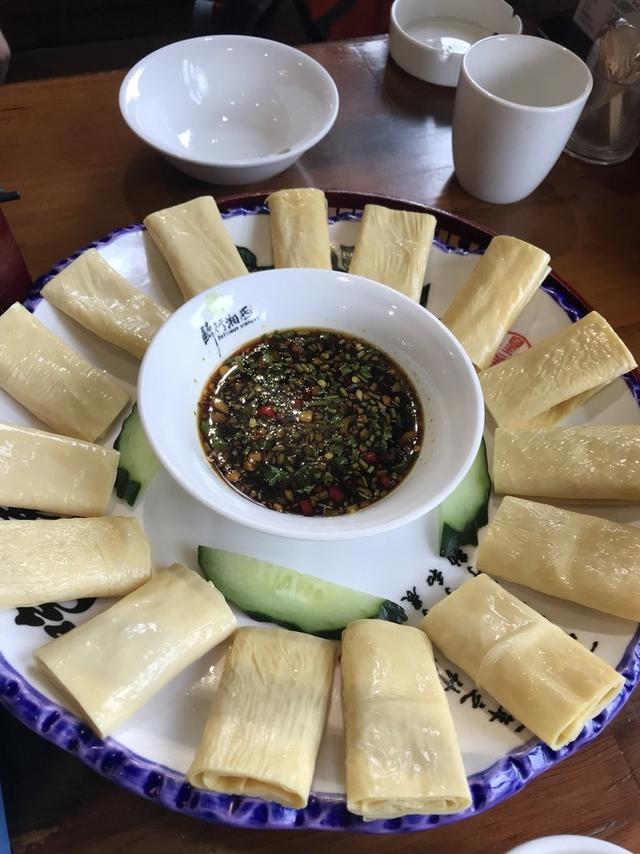 张家界凤凰旅游自由行攻略最新(张家界凤凰详细旅行攻略)(37)