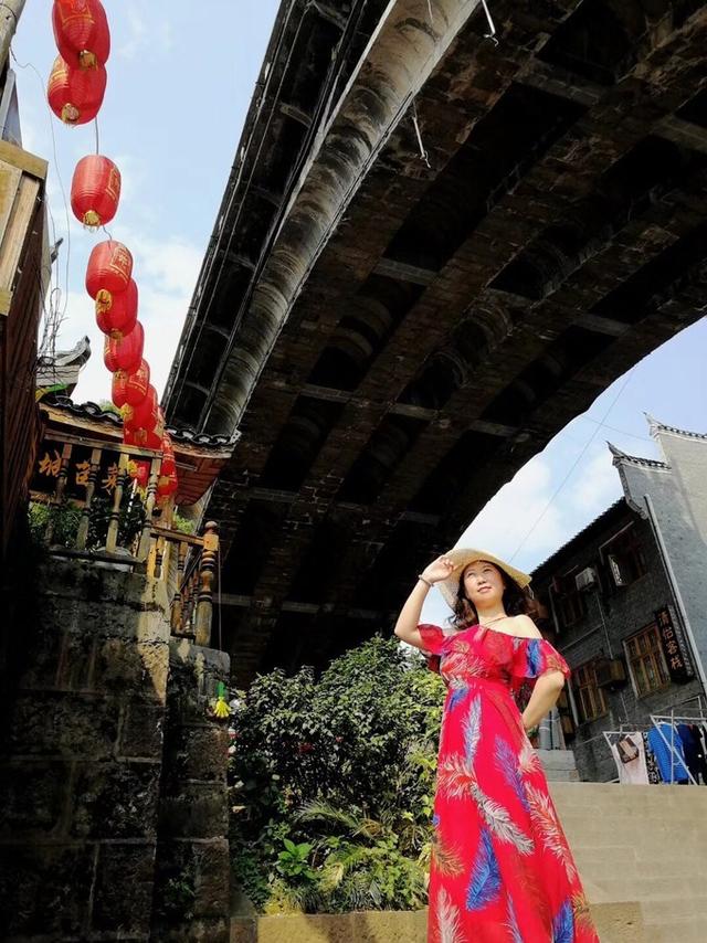 张家界凤凰旅游自由行攻略最新(张家界凤凰详细旅行攻略)(8)