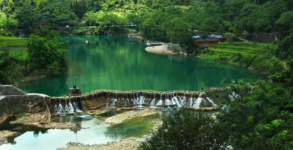 五一带你去哪里旅游比较好（这5个最适合旅居的地方）(40)