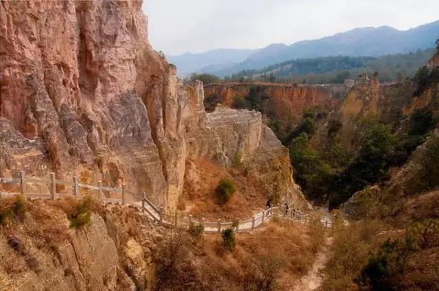 五一带你去哪里旅游比较好（这5个最适合旅居的地方）(21)