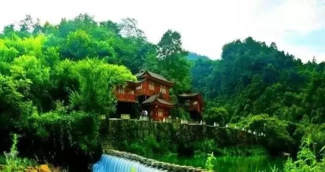 五一带你去哪里旅游比较好（这5个最适合旅居的地方）(27)