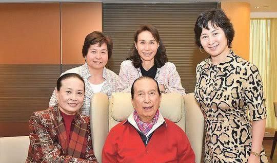 不能离婚的国家,巴拉圭不娶多个老婆可能要坐牢?世界上还有哪些一夫多妻制的国家,可以娶几个老婆?图7