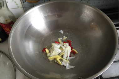 藕和土豆一起怎么炒,怎样炒藕片好吃又简单的做法大全图5