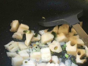 藕和土豆一起怎么炒,怎样炒藕片好吃又简单的做法大全图12