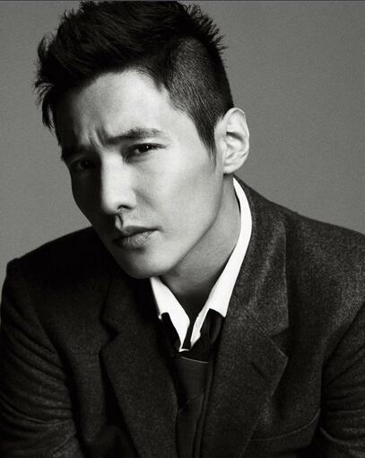 相恋3年走入婚姻 男神元斌与李娜英低调着幸福