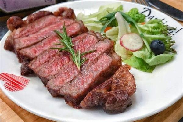 速冻牛排有营养吗 速冻牛排解冻后能重新冷冻吗