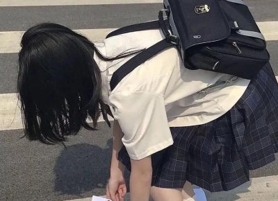 ​女生说睡不着幽默回复，睡不着怎么高情商回答