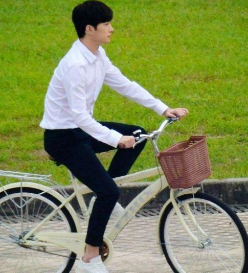 盘点那些身高180的男星，再高的他们也难逃五五开，男神杨洋上榜