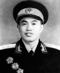 ​1973年，空军副司令马宁被一个电话叫去北京，李德生：任空军司令