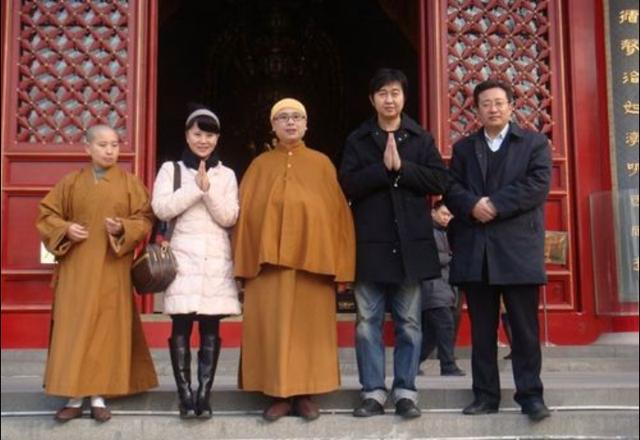 一家4口患癌是真的吗（这对知心夫妻患癌是假）(2)