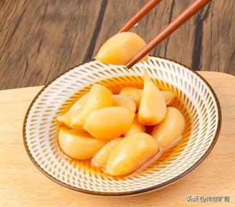 ​家庭版糖蒜怎么腌制才好吃（腌制糖蒜五步法）