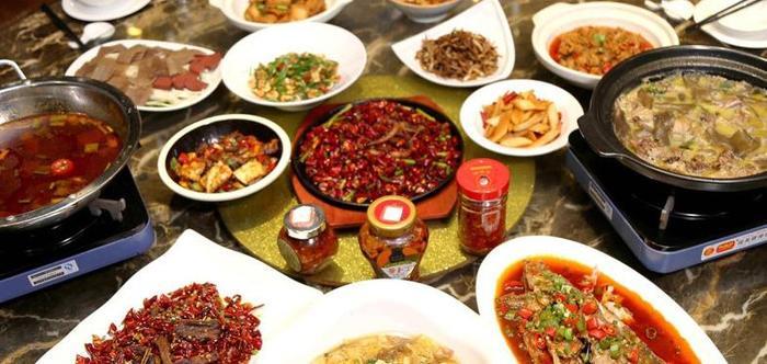 东北人请客怕吃不饱，湖南人请客怕不够辣，广东人请客……