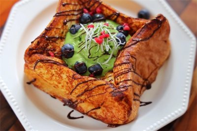 ​家庭最简单吐司的做法，咬一口还爆汁，简单美味