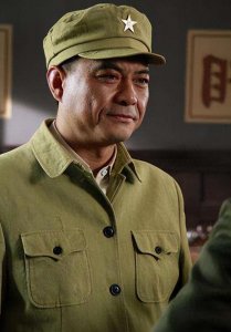 ​王新军抛弃唐静后娶秦海璐，3人感情纠葛曝光，如今幸福满满！