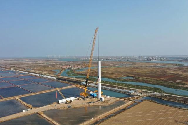 巨无霸吊车徐工（全球第一吊徐工XCA2600高端狂飙）(9)