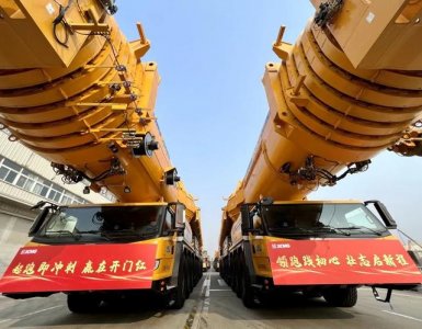 ​巨无霸吊车徐工（全球第一吊徐工XCA2600高端狂飙）