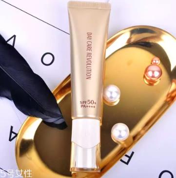 怡丝丽尔金管防晒含酒精吗 elixir金管防晒是化学防晒吗