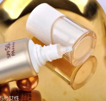 怡丝丽尔金管防晒含酒精吗 elixir金管防晒是化学防晒吗